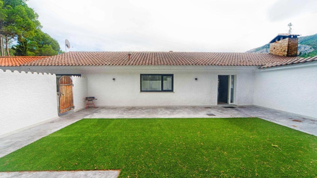 La Colina De Charly Guest House Benimantell Exterior foto